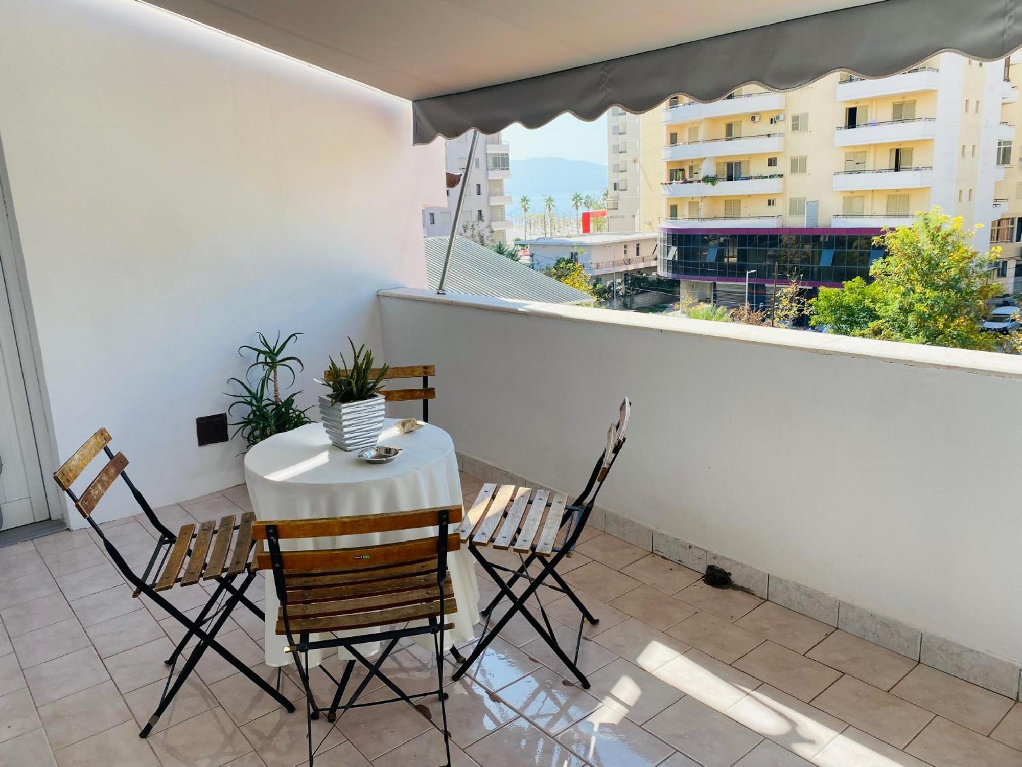 Iljazi'S Apartaments Влёра Экстерьер фото