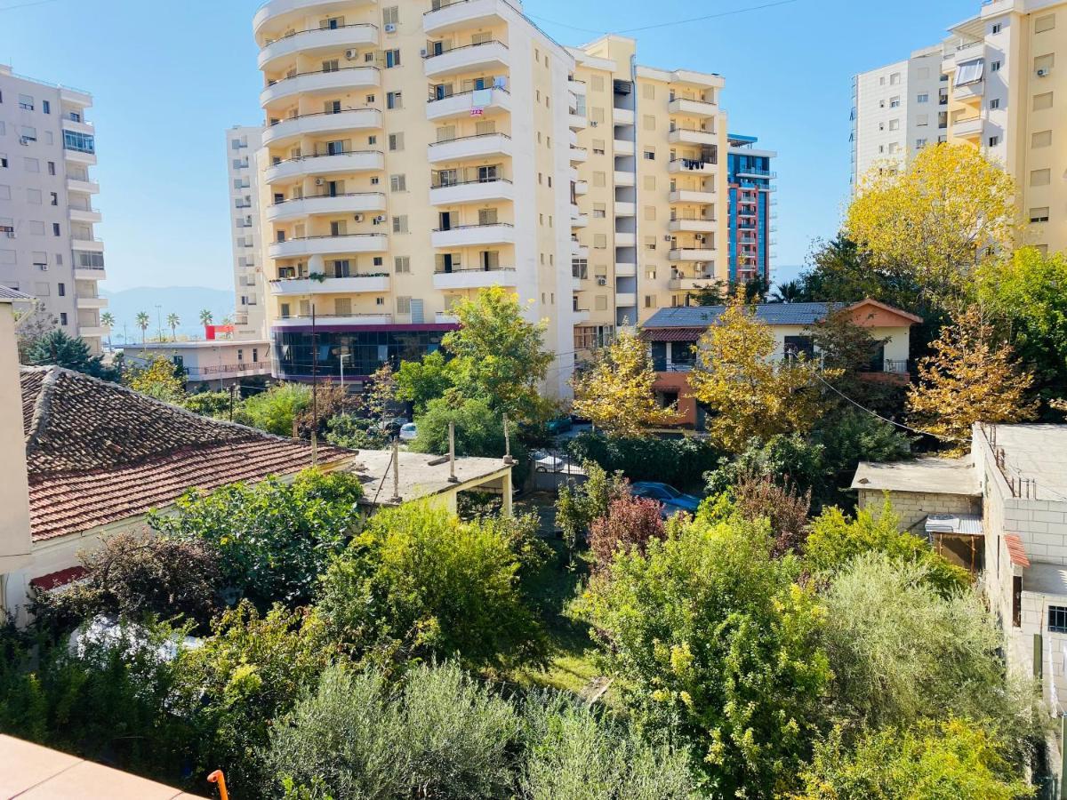Iljazi'S Apartaments Влёра Экстерьер фото