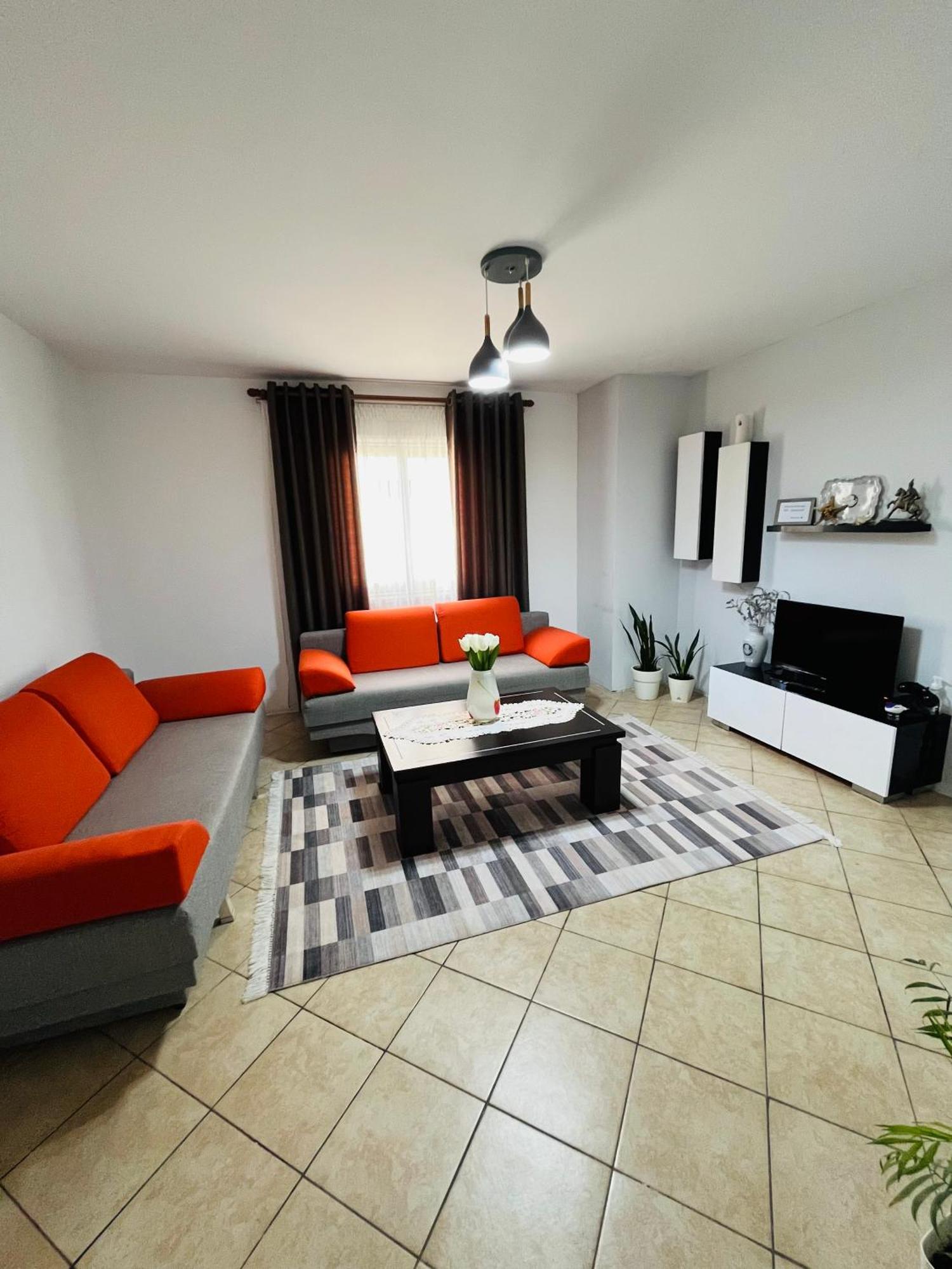 Iljazi'S Apartaments Влёра Экстерьер фото