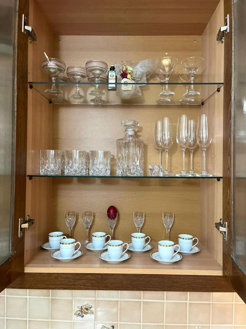 Iljazi'S Apartaments Влёра Экстерьер фото