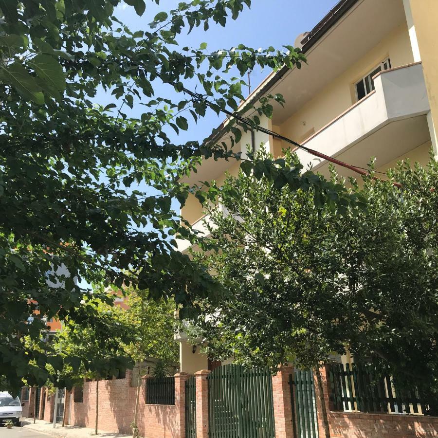 Iljazi'S Apartaments Влёра Экстерьер фото